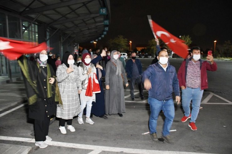 Aksaray’da asker uğurlamasında korona virüs tedbirleri yok sayıldı