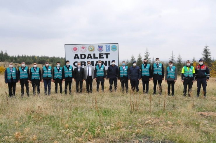 Akşehir’de 54 şehit için 54 fidan toprakla buluşturuldu