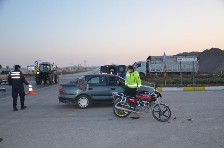 Konya’da otomobil ile motosiklet çarpıştı: 2 yaralı