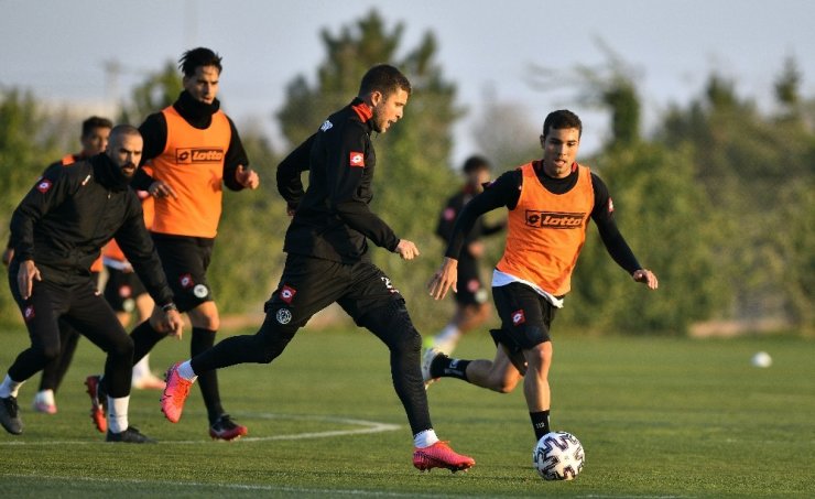 Konyaspor’da Kasımpaşa maçı hazırlıkları devam ediyor