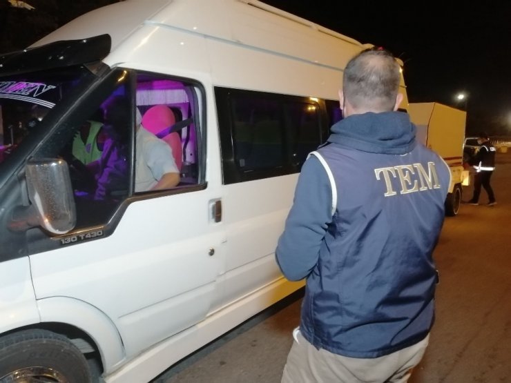 Polis uzun namlulu silahlarla kuş uçurtmuyor