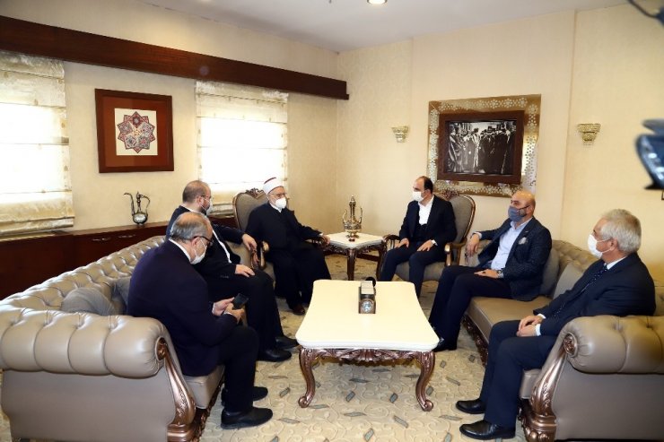Mescid-i Aksa İmam Hatibi Başkan Altay’ı ziyaret etti