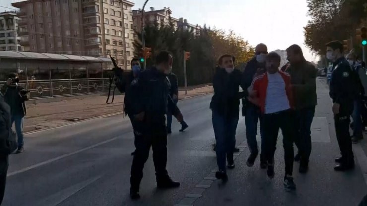Ateş ederek kaçtı, kovalamacayla polise yakalandı