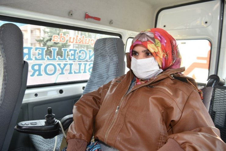 Belediye 10 yıldır engelini aşmasına yardımcı oluyor