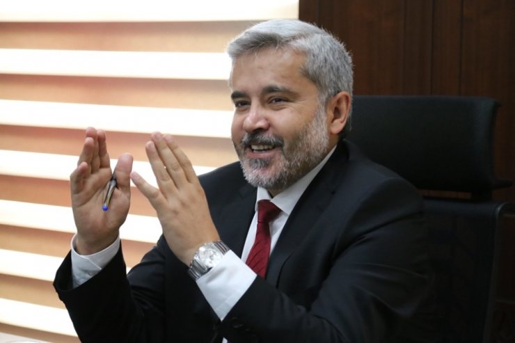ASÜ Türkiye’de 5, dünyada 186. oldu