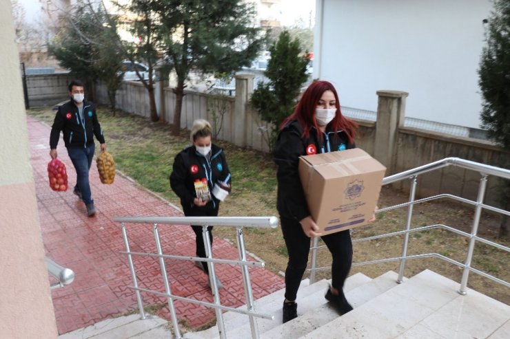 Aksaray Belediyesinden 50 bin aileye yardım