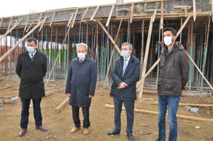 Akşehir’de yeni otogar inşaatı hızla yükseliyor
