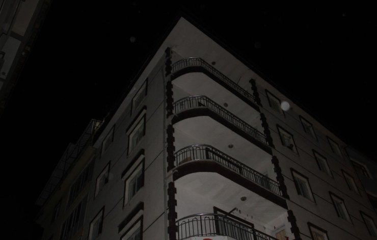Konya’da apartmanda patlama: 3 yaralı