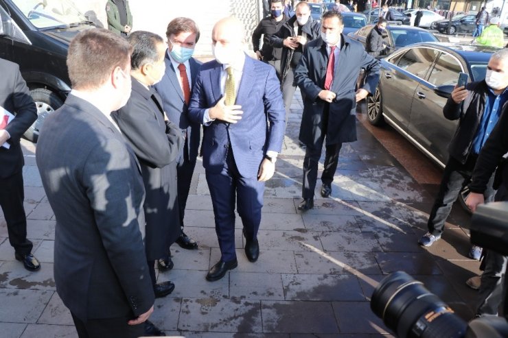 Bakan Karaismailoğlu: 