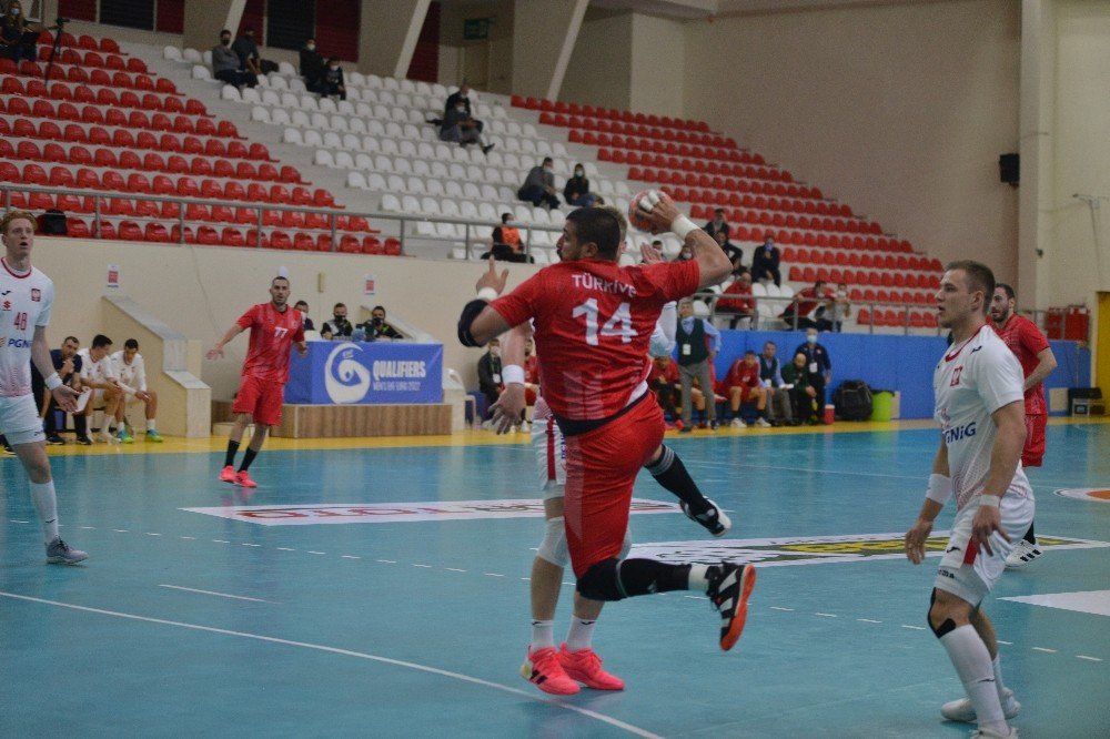 Avrupa Erkekler Hentbol Şampiyonası: Türkiye: 24 - Polonya: 29