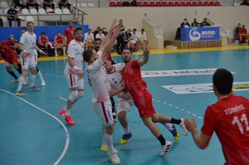 Avrupa Erkekler Hentbol Şampiyonası: Türkiye: 24 - Polonya: 29