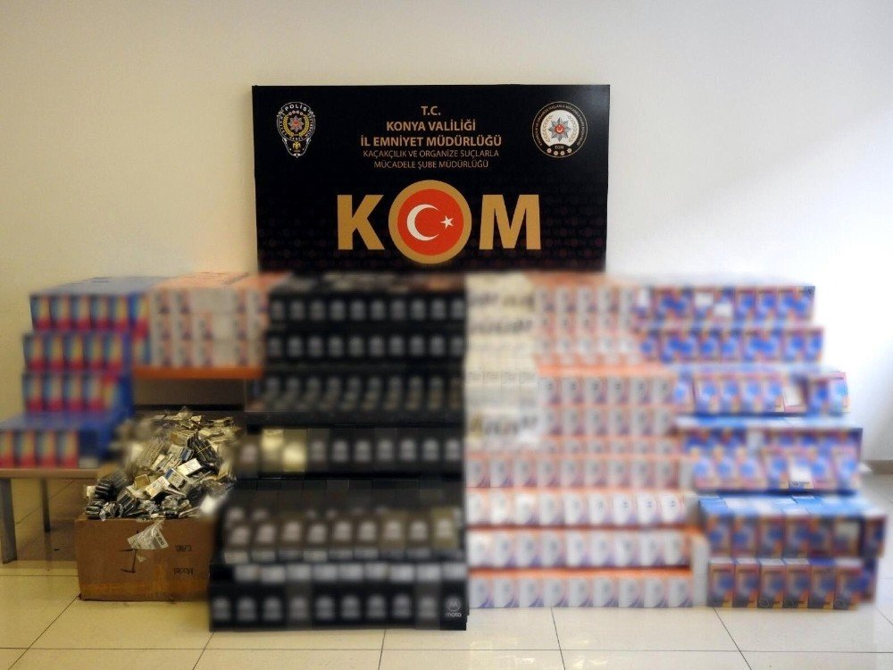 Konya Emniyeti'nin Büyük Operasyonunda 4 Milyon TL'lik Cep Telefonu Ele Geçirildi