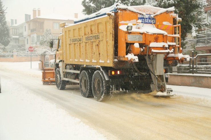 Odunpazarı beyaza büründü