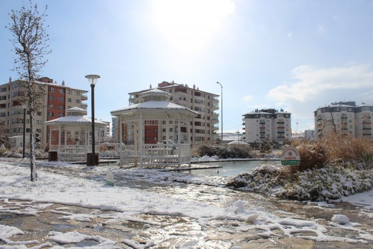 Başkent’ten kar manzaraları