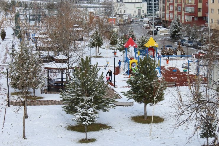 Başkent’ten kar manzaraları