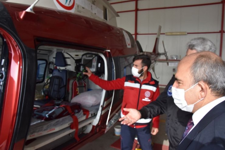 Helikopter ambulanstan 10 yılda 2 bin 500 acil uçuş