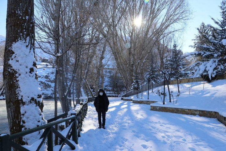 Anadolu’nun nazar boncuğunda donduran güzellik