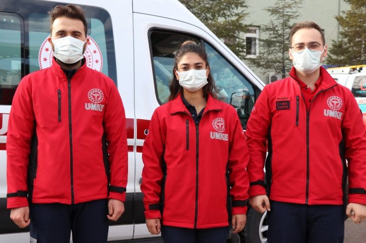 Depremde İnci’yi kurtaran Edanur, otobüste doğum yaptırdı