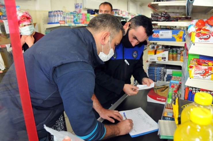 Akşehir’de zabıtanın denetimleri sürüyor