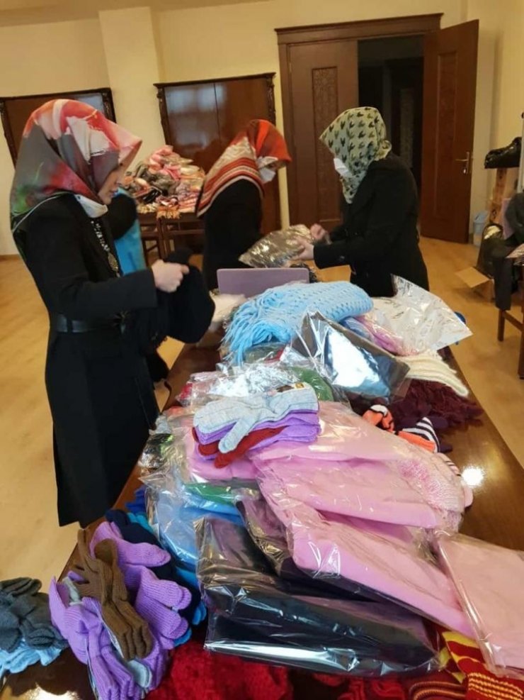 TDV ve WEFA’dan 35 bin çocuğa kışlık kıyafet yardımı