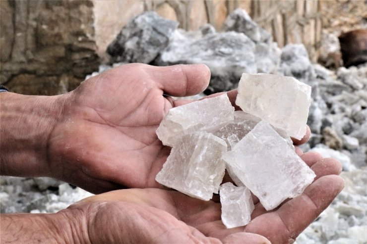 Tuz mağarasında kış mevsiminin etkili olmaması satışları düşürdü