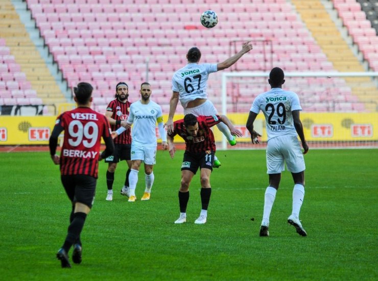 TFF 1. Lig: Eskişehirspor: 0 - Altay: 5 (Maç sonucu)