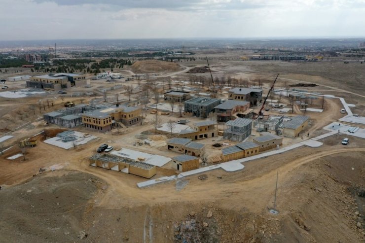 Başkan Altay TRT Uluslararası Konya Film Platosu’nu inceledi