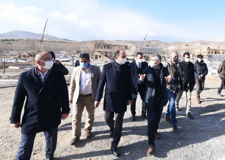 Başkan Altay TRT Uluslararası Konya Film Platosu’nu inceledi