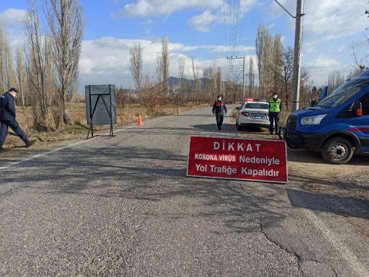 Konya’da bir mahalleye mutasyonlu virüs karantinası
