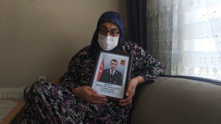 Eskişehirli Gara şehidinin annesi PKK’nın iftirasını yalanladı