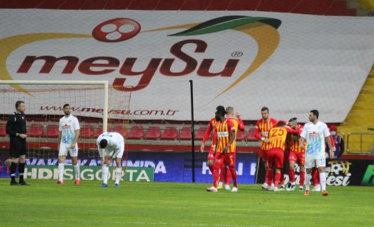 Süper Lig: Kayserispor: 2 - Çaykur Rizespor: 1 (Maç sonucu)