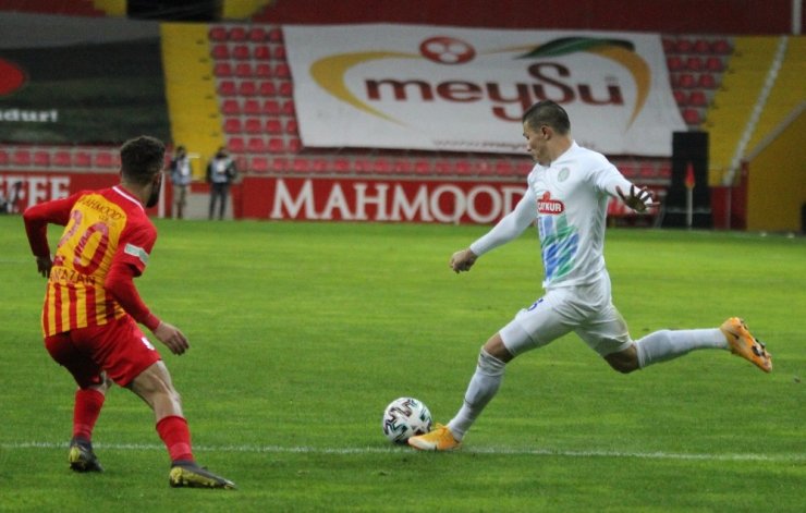Süper Lig: Kayserispor: 2 - Çaykur Rizespor: 1 (Maç sonucu)