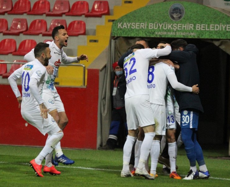 Süper Lig: Kayserispor: 2 - Çaykur Rizespor: 1 (Maç sonucu)