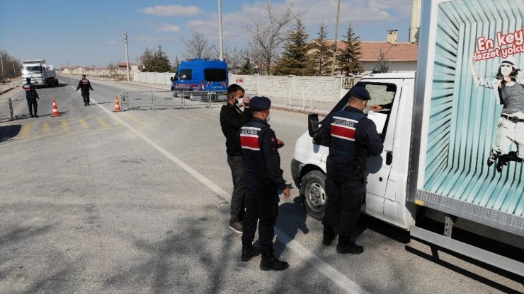 Kırmızı kategorideki Aksaray’da bir belde ve köy karantinaya alındı