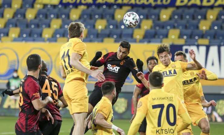 Süper Lig: MKE Ankaragücü: 0 - Galatasaray: 0 (Maç Devam Ediyor)