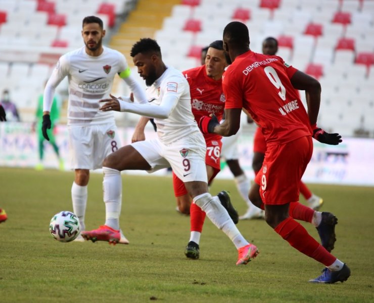 Süper Lig: DG Sivasspor: 1 - A.Hatayspor: 1 (Maç sonucu)