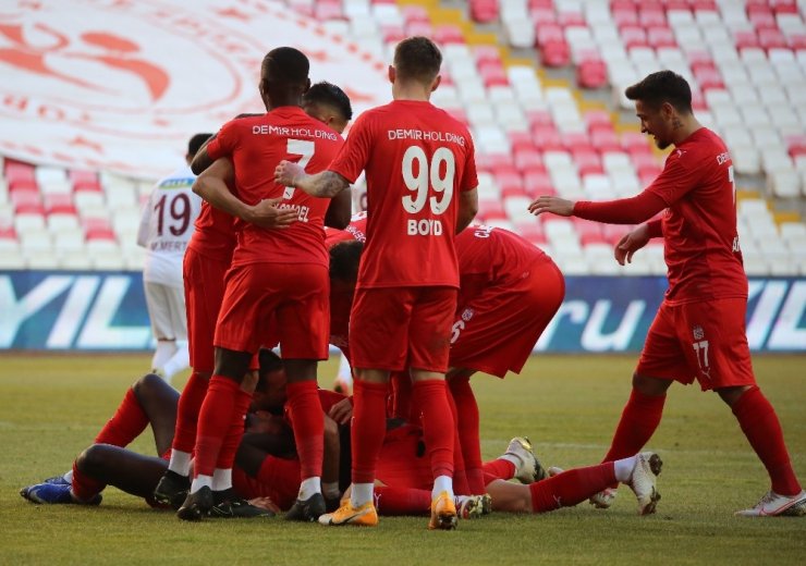Süper Lig: DG Sivasspor: 1 - A.Hatayspor: 1 (Maç sonucu)
