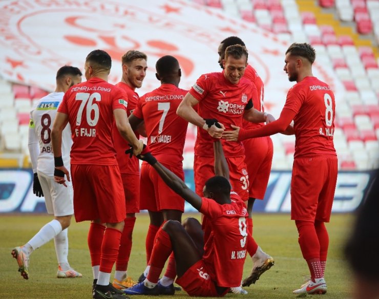 Süper Lig: DG Sivasspor: 1 - A.Hatayspor: 1 (Maç sonucu)