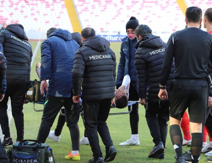 Süper Lig: DG Sivasspor: 0 - A.Hatayspor: 0 (Maç devam ediyor)