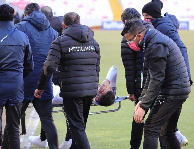 Süper Lig: DG Sivasspor: 0 - A.Hatayspor: 0 (Maç devam ediyor)