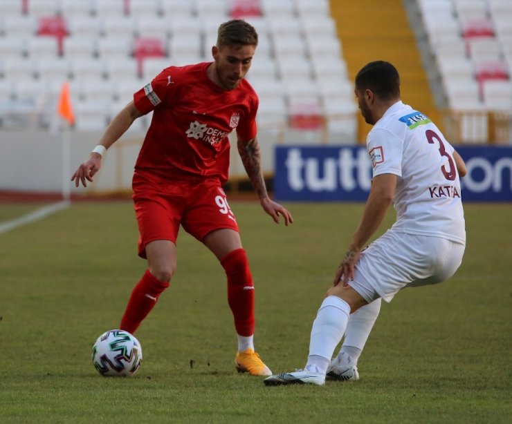 Süper Lig: DG Sivasspor: 0 - A.Hatayspor: 0 (Maç devam ediyor)