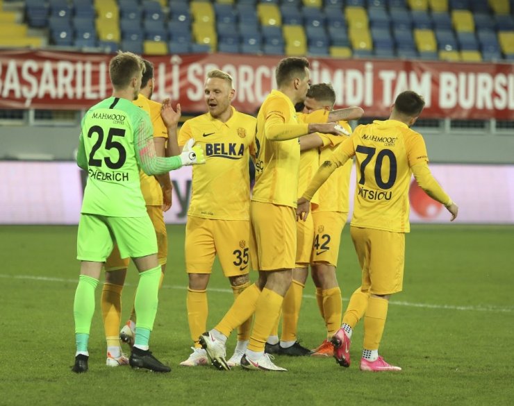Süper Lig: MKE Ankaragücü: 2 - Galatasaray: 1 (Maç sonucu)