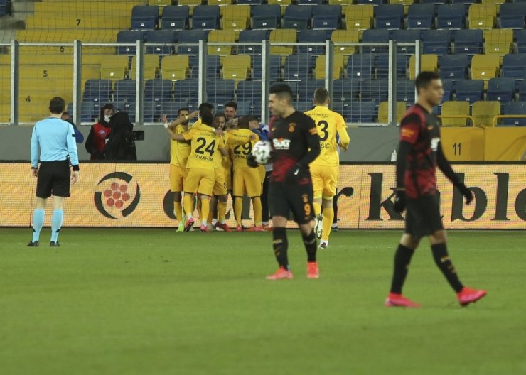 Süper Lig: MKE Ankaragücü: 2 - Galatasaray: 1 (Maç sonucu)