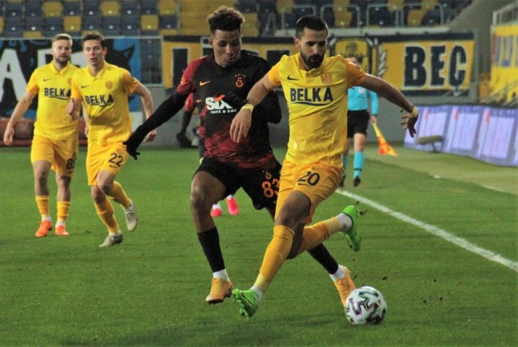 Süper Lig: MKE Ankaragücü: 2 - Galatasaray: 1 (Maç sonucu)