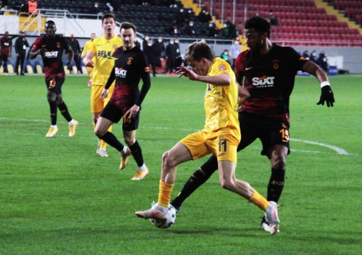 Süper Lig: MKE Ankaragücü: 2 - Galatasaray: 1 (Maç sonucu)