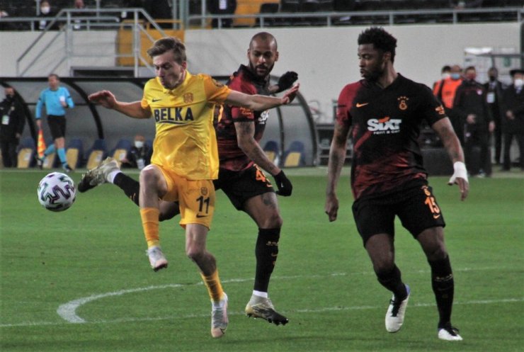 Süper Lig: MKE Ankaragücü: 1 - Galatasaray: 0 (İlk yarı)