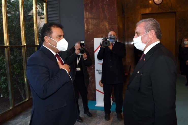 TBMM Başkanı Mustafa Şentop, KKTC Başbakanı Ersan Saner ile görüştü