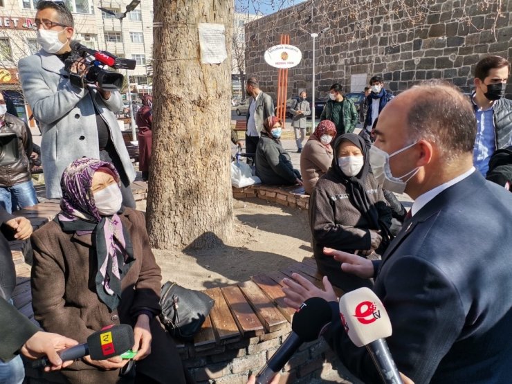 Vali Günaydın: "Bazı özel okullarda yüz yüze eğitim verilemeyecek sınıfların açıldığını tespit ettik"