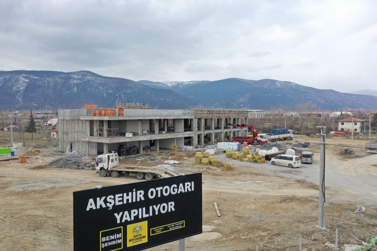 Yeni Akşehir Otogarı hızla yükseliyor