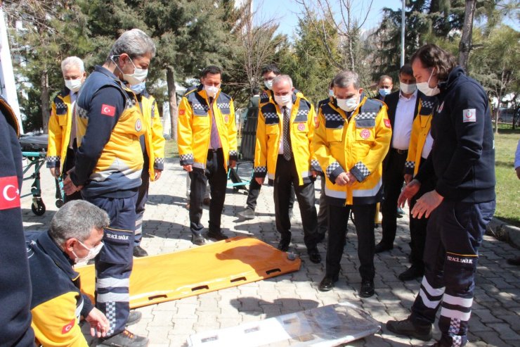 Sağlık Bakanlığından Karaman’a ambulans desteği